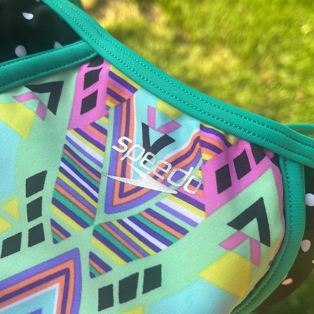 Girls Speedo Swimsuit Colorful Geometric One-Piece with Polka Dot Contrast Sz 12